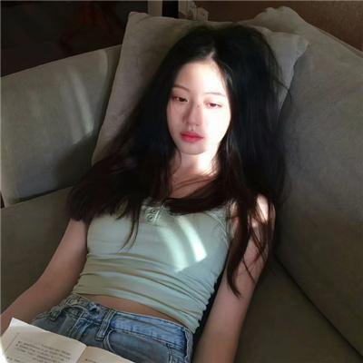 泡芙小姐